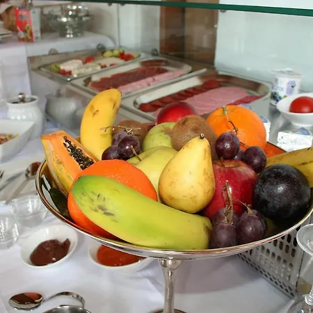 Birdcage Gay Men And Lifestyle (adults Only) 4* بلايا ديل إنغلز
